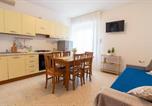 Location vacances Alba Adriatica - Aqua Family Apartments - Appartamenti con spiaggia, piscina, parcheggio e bici incluse-4