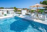 Location vacances Pineto - Lovely Apartment In Pineto With Swimming Pool-1