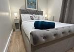 Location vacances Horley - Orbit guest house-1