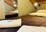 Hôtel Campos do Jordao - Quarto 27 - Suítes aconchegantes em Campos do Jordão-1