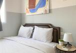 Location vacances Bogor - Comfort and Nice 2br at Cinere Resort Apartment By Travelio-1