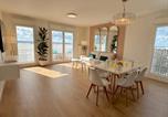 Location vacances  Hauts-de-Seine - Le Penthouse Pesaro C-1