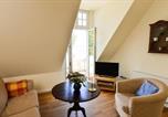 Location vacances Neuenkirchen - Ferienwohnung-6-direkt-am-Wasser-im-Gut-Grubnow-Ruegen-3