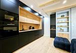 Location vacances Antibes - Le Dotec Méditerranéen - Triplex dans le Vieil Antibes-4
