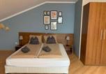 Location vacances  Mirovo - Villa Park Studio Apartment nr 409-1