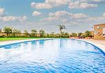 Location vacances Cabanes - Awesome Apartment In Oropesa Del Mar With Wifi-2