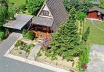 Location vacances Medebach - Cosy holiday home with garden-1