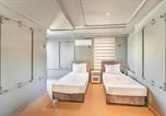 Location vacances  Perge - Marine Point Hotel-2
