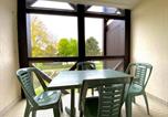 Location vacances Arzon - Ref 042 Appartement T2 avec balcon et piscine Arzon-1