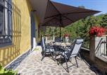 Location vacances Pieve Fosciana - Cozy Apartment In Castelvecchio Pascoli-2