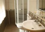 Location vacances  Saragosse - Hostal Cuatro Esquinas-4
