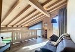 Location vacances Combloux - Duplex neuf avec terrasse face au Mont Blanc, 3 chambres et mezzanine, à 3 km du centre de Combloux - Fr-1-560-65-4