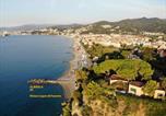 Location vacances  Province de Savone - Apartment Capomare A 5 Minuti Dal Mare-2