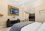 Location vacances Augsbourg - Design Studio I Center I Kingbed I New-3