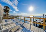 Location vacances Ruskin - Family Waterfront 4br Home Heated Pool Private Pier-3