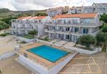 Location vacances Castelsardo - Apartment in a residence with swimming pool-1