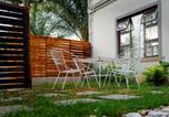 Location vacances Roodepoort - The Greendoor Cottage with back up water-4