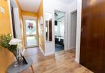 Location vacances  Gare de Cheltenham - Comfortable 2br Home Free Parkingprivate Garden-4