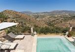 Location vacances  Grenade - Casa Rural Ermita de las eras-1