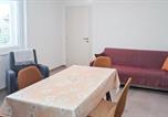 Location vacances Markarska - Nice Apartment In Makarska With Wifi-1