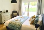 Location vacances Luxembourg - Chic 2 bedrooms flat in Center w Terrace&Parking-1
