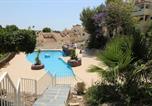 Location vacances Pilar de la Horadada - Fabulous 2 bed apartment on Las Ramblas Golf-1