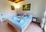 Location vacances Manerba del Garda - Borgo del Torchio F1 Bybookinggardalake-1