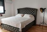 Location vacances  Dražmirovac - Jagodina studio Crnjanski zatvoreni bazen-1
