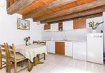Location vacances  Zlatni rat - House Ivan-4