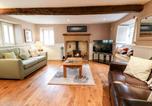 Location vacances Clay Cross - Christmas Cottage-2