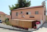 Location vacances Okrug - Apartments with parking space Mavarstica, Ciovo - 11208-2