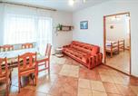 Location vacances Rumia - Beautiful Apartment In Polchowo-4