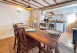 Location vacances Yaxham - Rosemary Cottage-4
