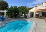 Location vacances Latour-Bas-Elne - St Cyprien magnifique Villa piscine privee 10 personnes-1