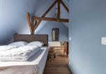 Location vacances Dinant - Spacious holiday home with sunny terrace-4