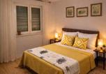 Location vacances  Cluj Napoca - Apartament Donath-1