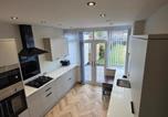 Location vacances  Aéroport international de Birmingham - New-4 Bed-Sleeps 6-Free Parking-Wi-Fi-Bhx-Nec-Hs2-3