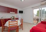 Location vacances  Croatie - Apartman Erstic 1 - Baska Voda by Villas Guide-4