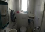 Location vacances Francfort-sur-le-Main - Very nice room with balcony and bathroom-2