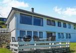Location vacances Haugesund - Cozy Apartment In Sveio With Kitchen-2