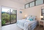 Location vacances One Mile - Beach House 7 26 One Mile Close air conditioned wifi foxtel linen-3