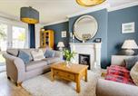 Location vacances Mold - 3 Bedroom House Near Chester & North Wales with Parking by Rework Accommodation-1