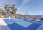 Location vacances Iznájar - 8 Bedroom Lovely Home In Iznájar-2