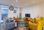 Location vacances Sandown - Jollys-Contemporary Beachfront Property, Pet Friendly with optional Hot Tub-3