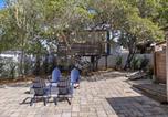 Location vacances Cambria - House of Joy Cottage and Treehouse-1