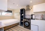 Location vacances Colchester - Modern compact Studio Apt near City Centre-1