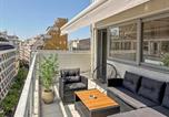 Location vacances  Pella - Estia Premium Apartments - Valouritou 25 Big Balcony-1