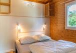 Location vacances Plonéour-Lanvern - Chalet avec Terrasse à Tréguennec pour 4 personnes - Api-1-52-944-4