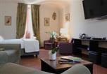 Location vacances  Province de Verceil - Dimora Conte Cavour-1