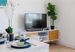 Location vacances Ventnor - Beaumont - Stylish Brand New Apartment with Ocean Views Steps from Ventnor Beach, Award Winning Restaurants and Trails Perfect for Families and Couples for a Peaceful Coastal Escape-3
